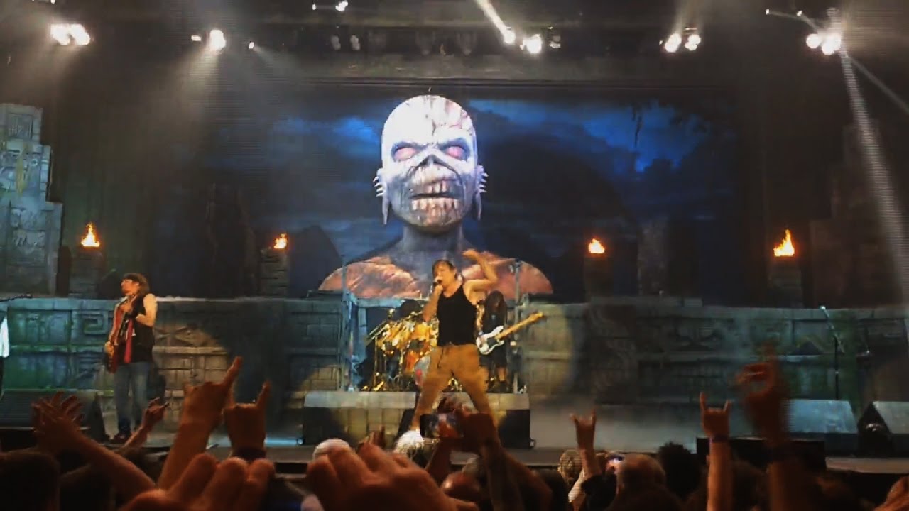 Iron Maiden live in Newcastle (The Book of Souls Tour)
