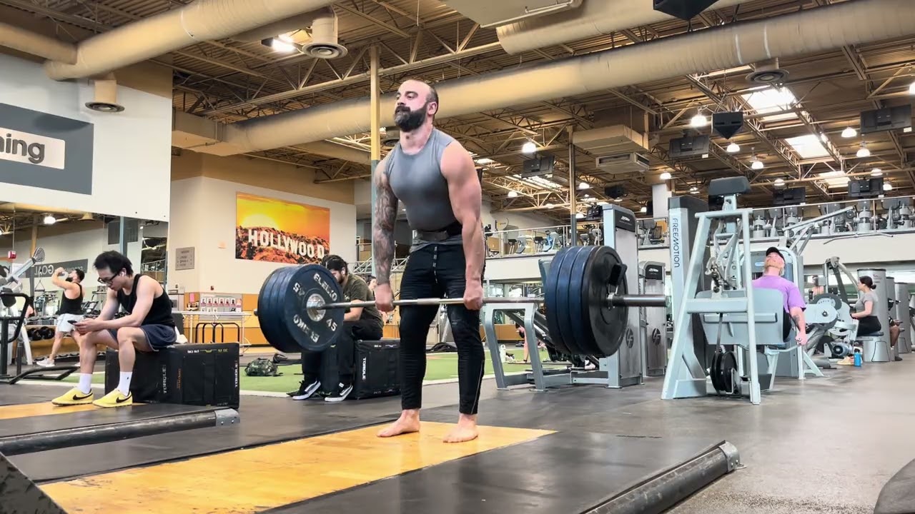 Deadlift 335LB X30 152KG X30