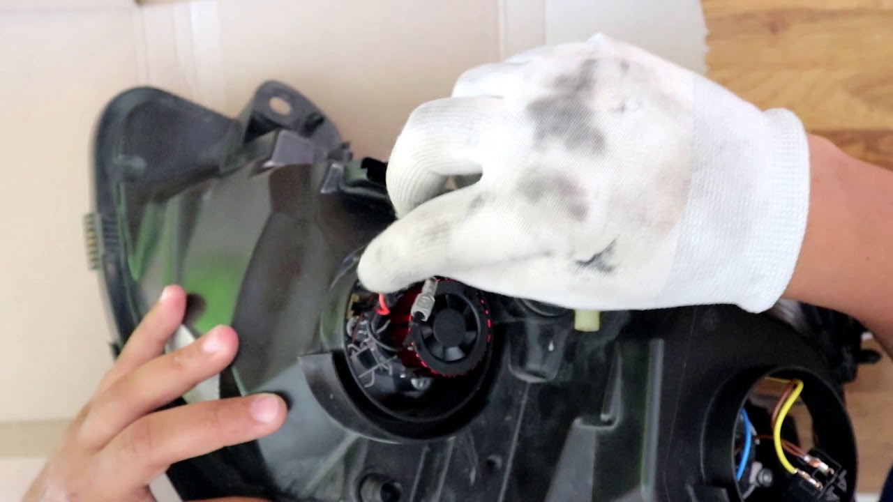 Renault Clio 2 Project 2003 - Change Bulb H7 H1 to LED in the OEM HEADLIGHT |SIEPONLINE|