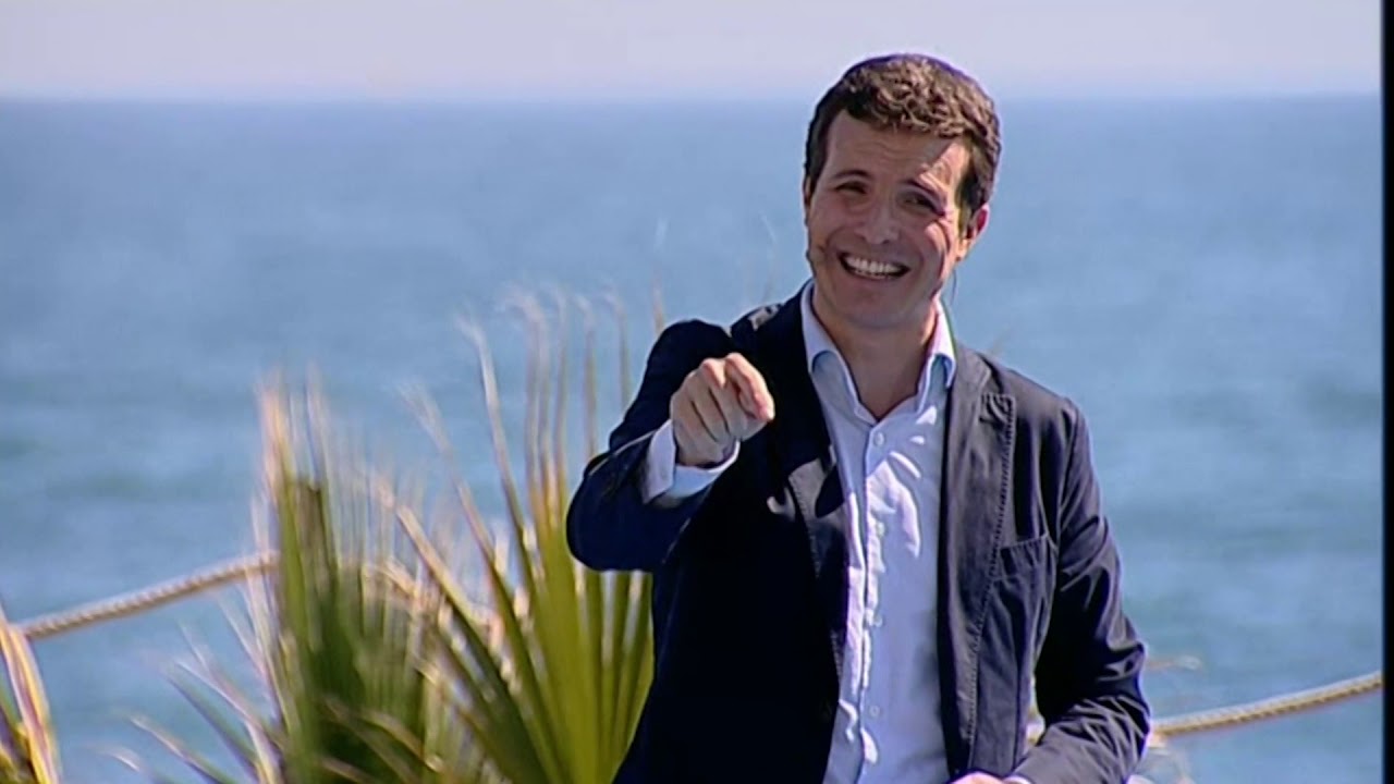 Pablo casado anuncia en Alicante que las oposiciones serán en castellano