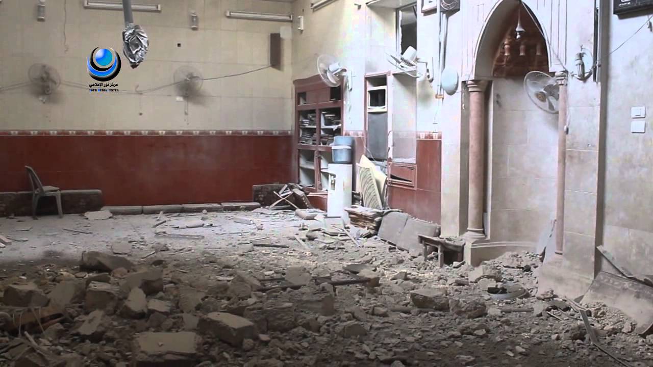 الشعار || دمار في جامع الدالاتي بعد استهدافه بالقصف الجوي صباح اليوم 4 / 4 / 2014