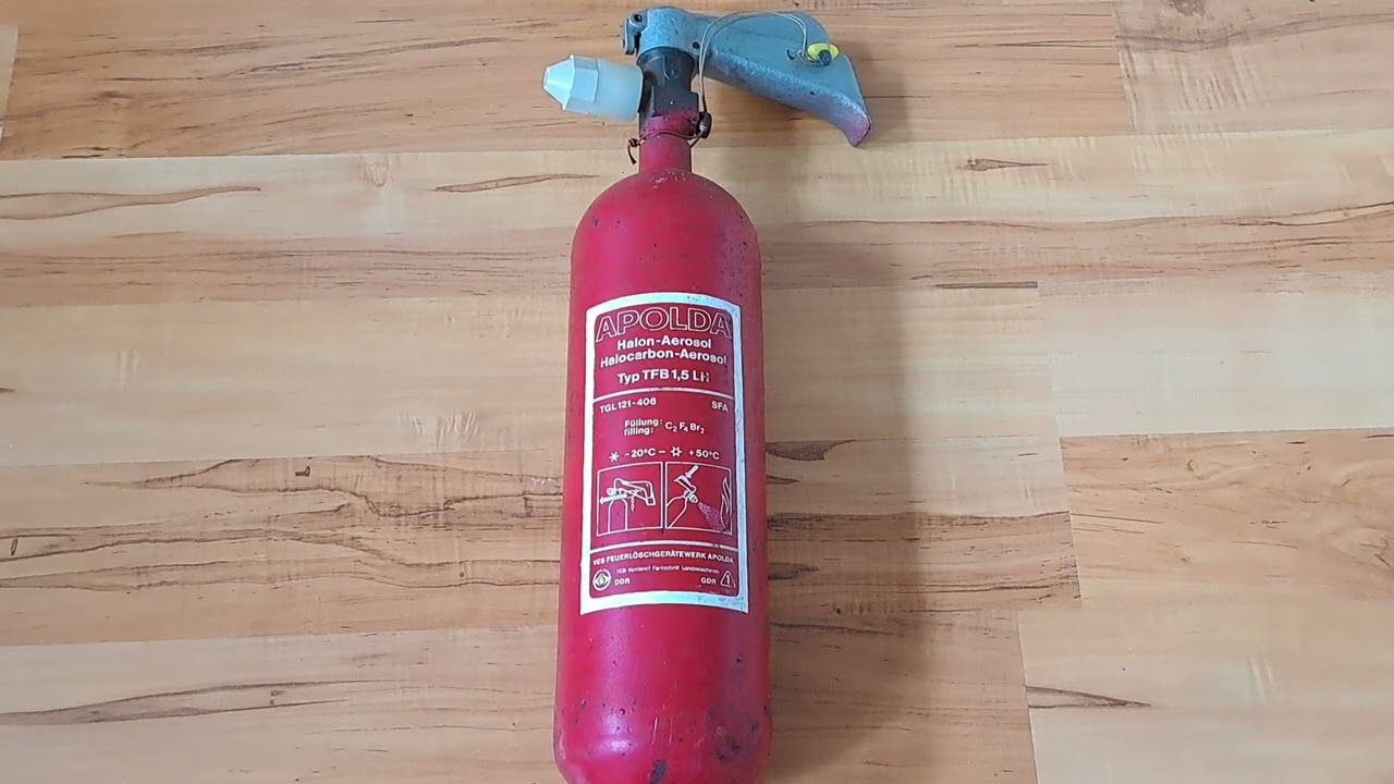 Halon 2401 Feuerlöscher aus der DDR