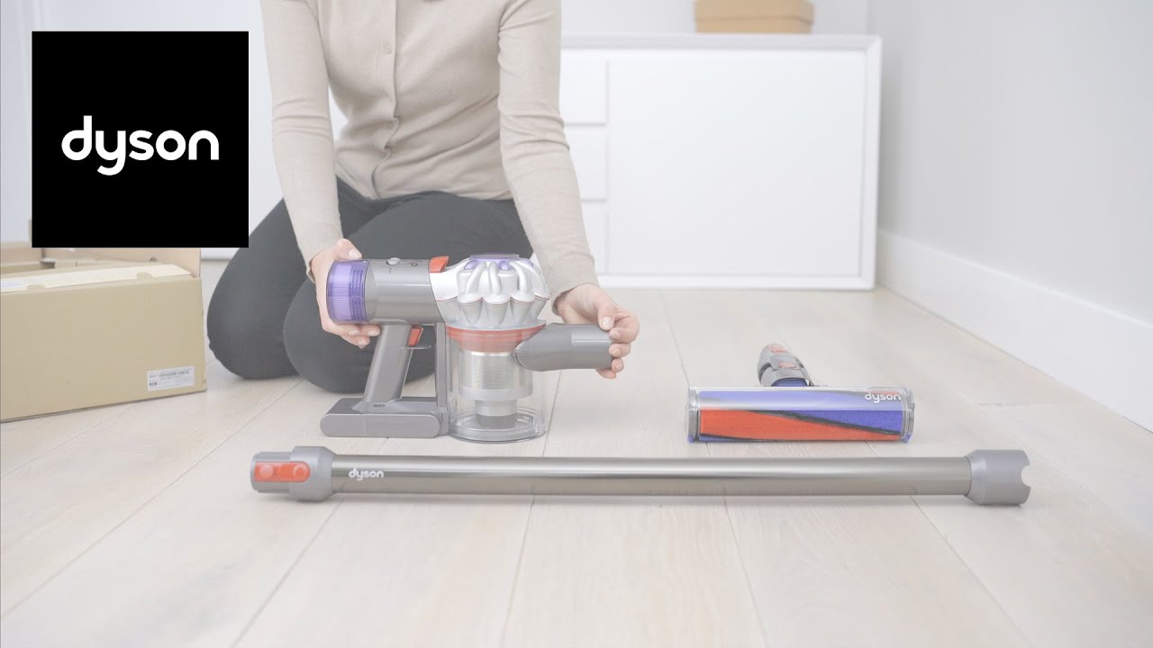 How to set up and use your Dyson V8&trade; cordless vacuum with the soft roller and mini Motorhead
