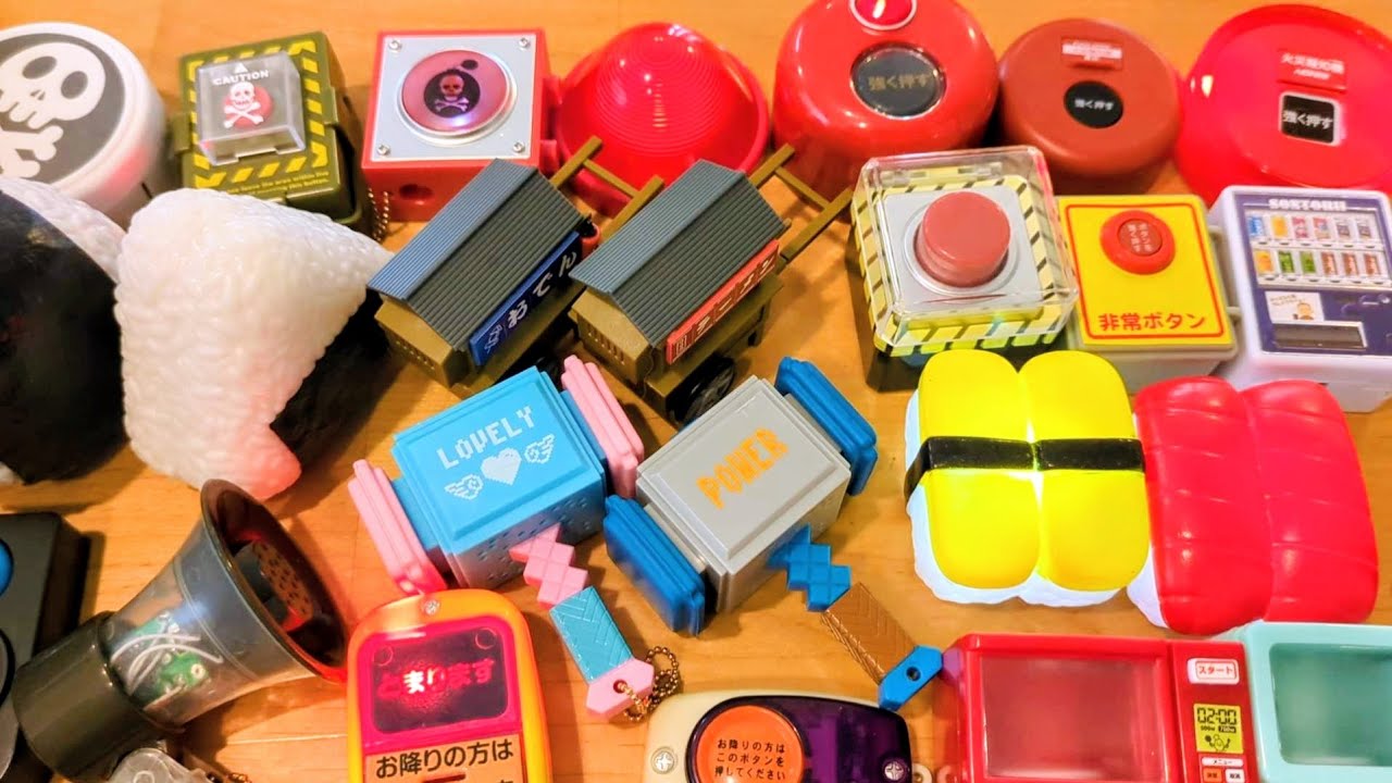 大人がコレクションするガチャガチャ/Popular capsule toys in Japan