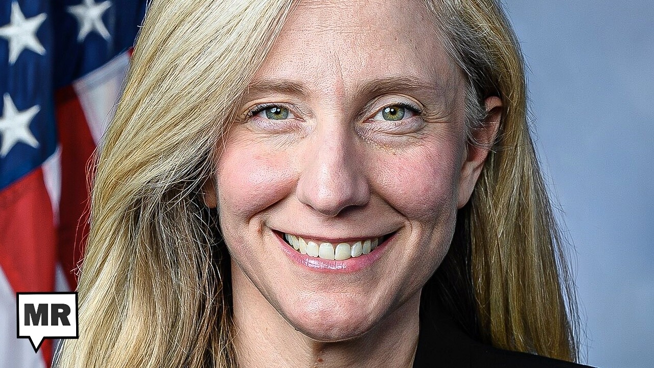 Dem Party Picks CIA Agent For Trump SOTU Response