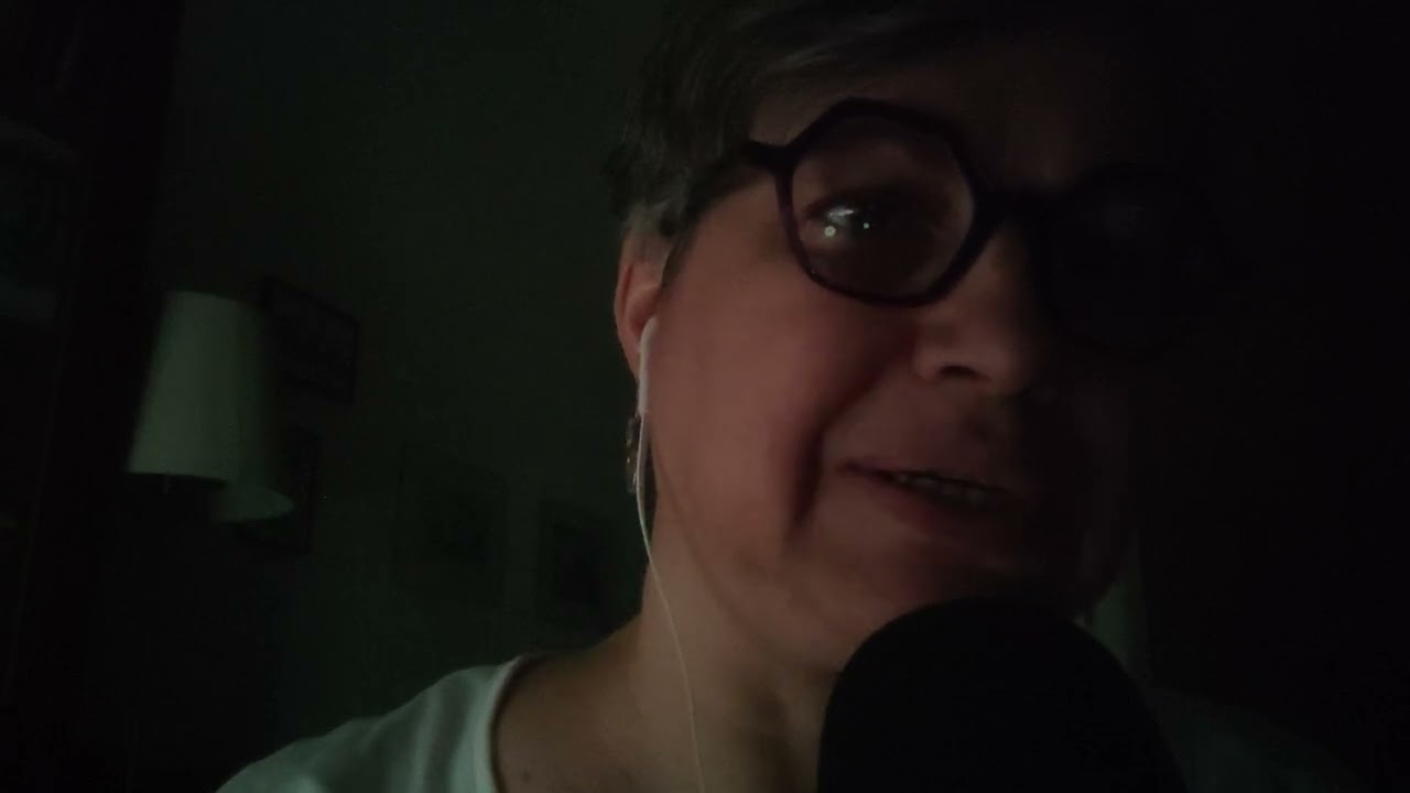 Asmr - mouth sounds e hands mouvements per barbara