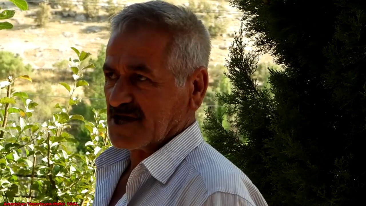 51-MARDİN/NUSAYBİN /AKARSU (STILİLE BELDESİ) KAZIM AMCA     (KAZIM ORAL) , EVİNİN ÇEVRESİNDEN SOHBET