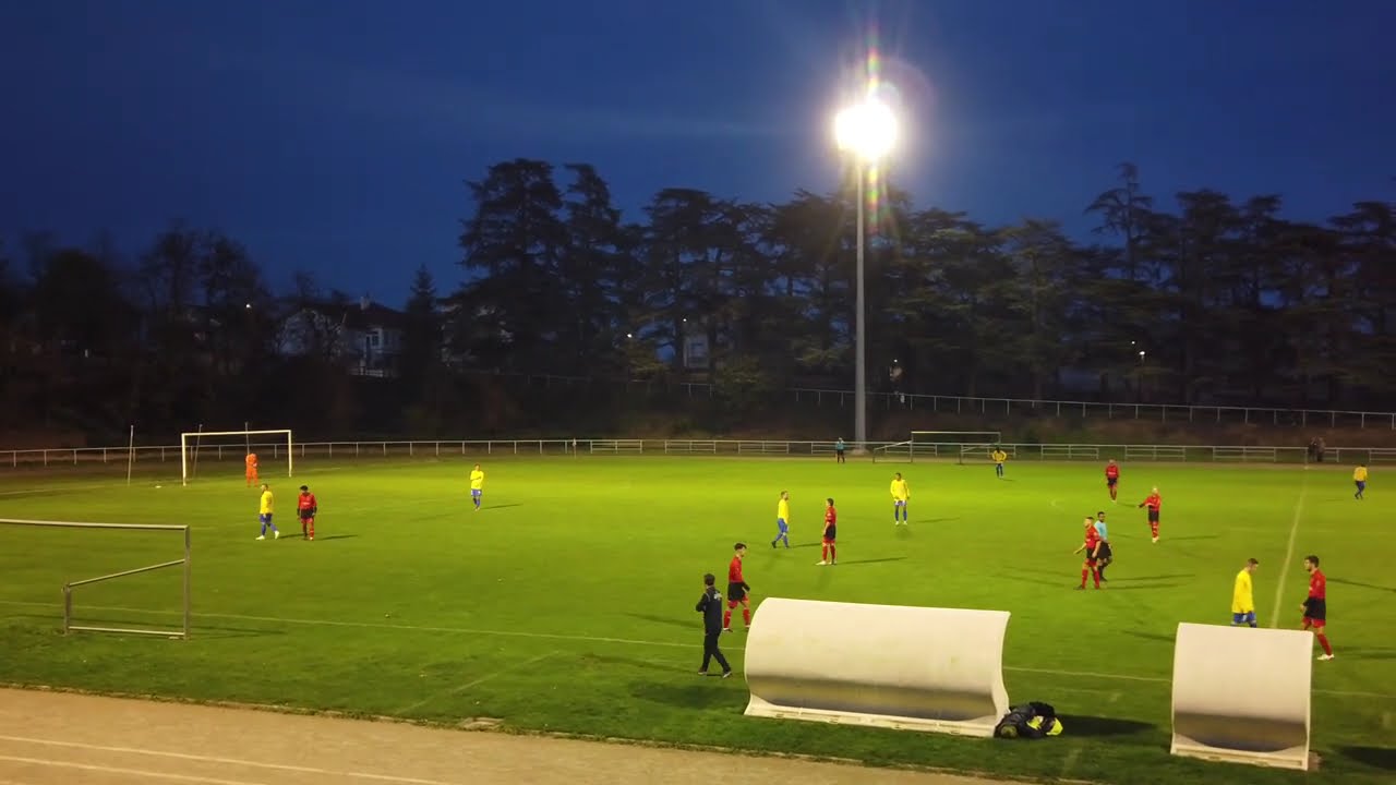 Fc Roche-St-Genest - Us Issoire Régionale 2 en intégralité