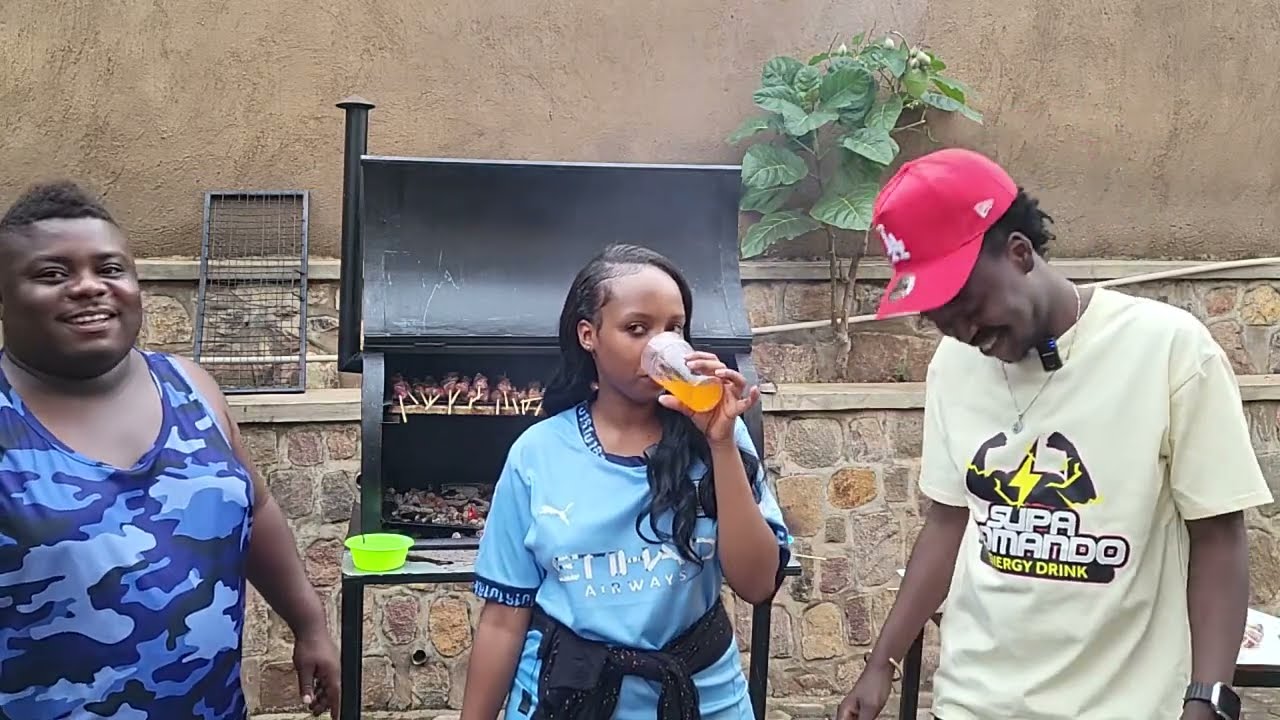 Regis Yandaya  ngo yandaya yarashaje dore akana yikuje