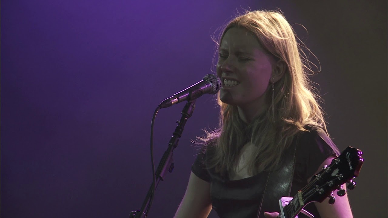 Lizz live at AB - Ancienne Belgique: Finale Sound of Sprouts 2021