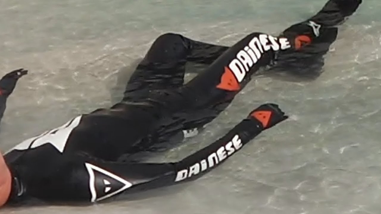 CoolOff with Rubber Dainese Replica Bikesuit
