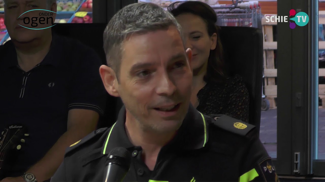 SCHIE TV: Wijkagent Alex Glijn over geweld tegen hulpverleners: de maatschappij is veranderd