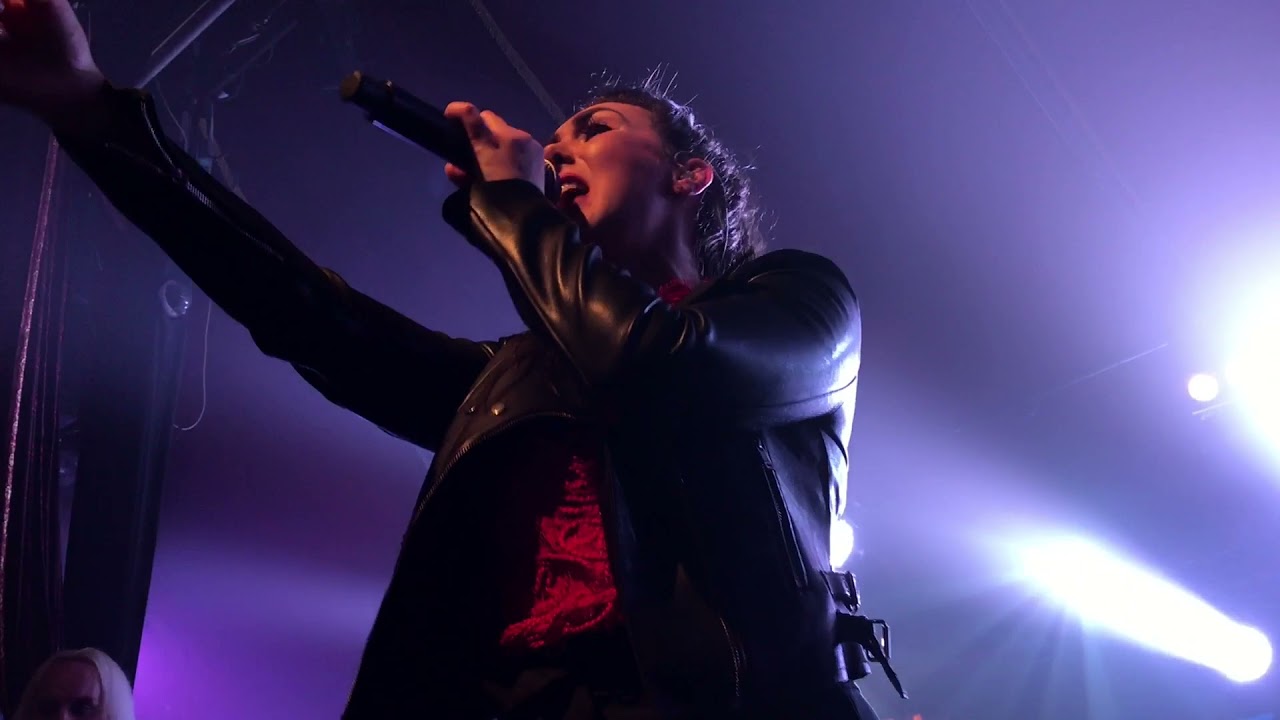 Amaranthe: Endlessly (Paris, France - November 2, 2017)