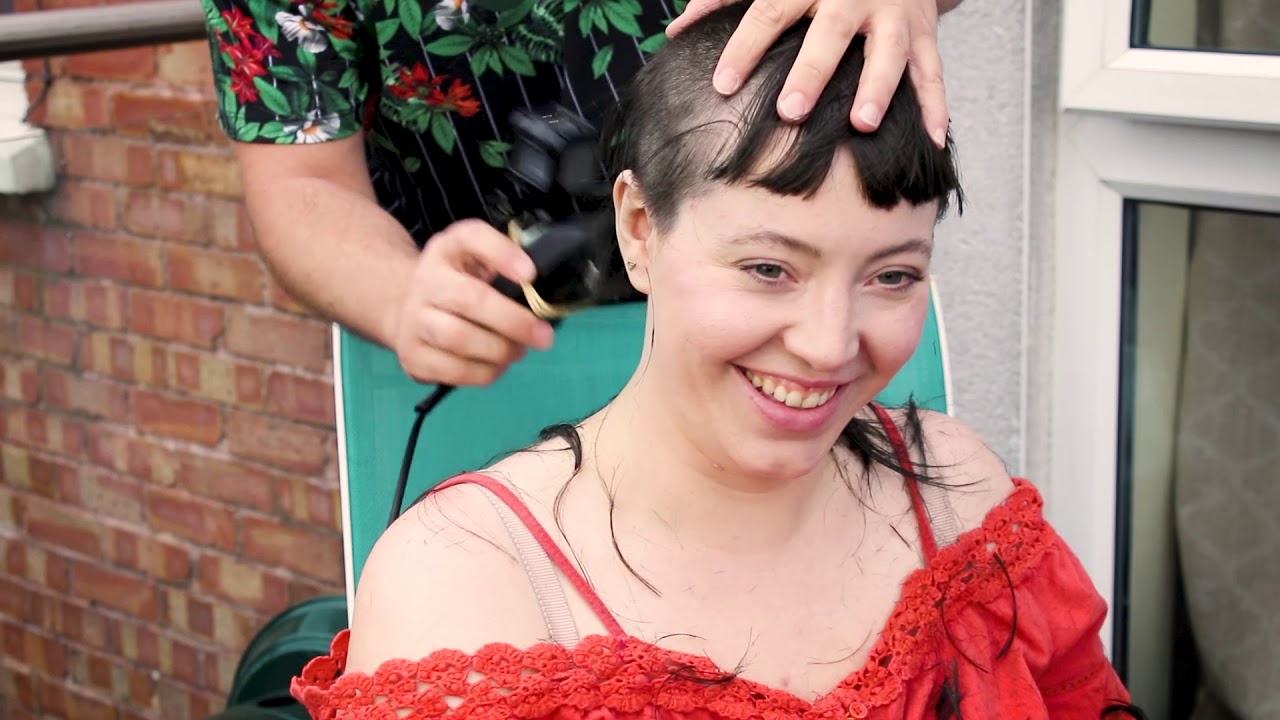 Shaving my head in memory of Grandad Mic (Brave the Shave)