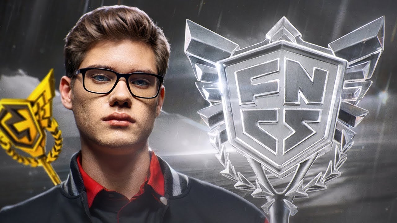 ТУЗ УЧИТ РЕКРЕНТА ИГРАТЬ В ФОРТНАЙТ | НОВИЧЕК КОШМАРИТ АНРИЛ