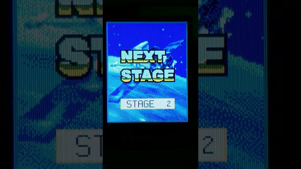 Space War mobile game on Samsung V200