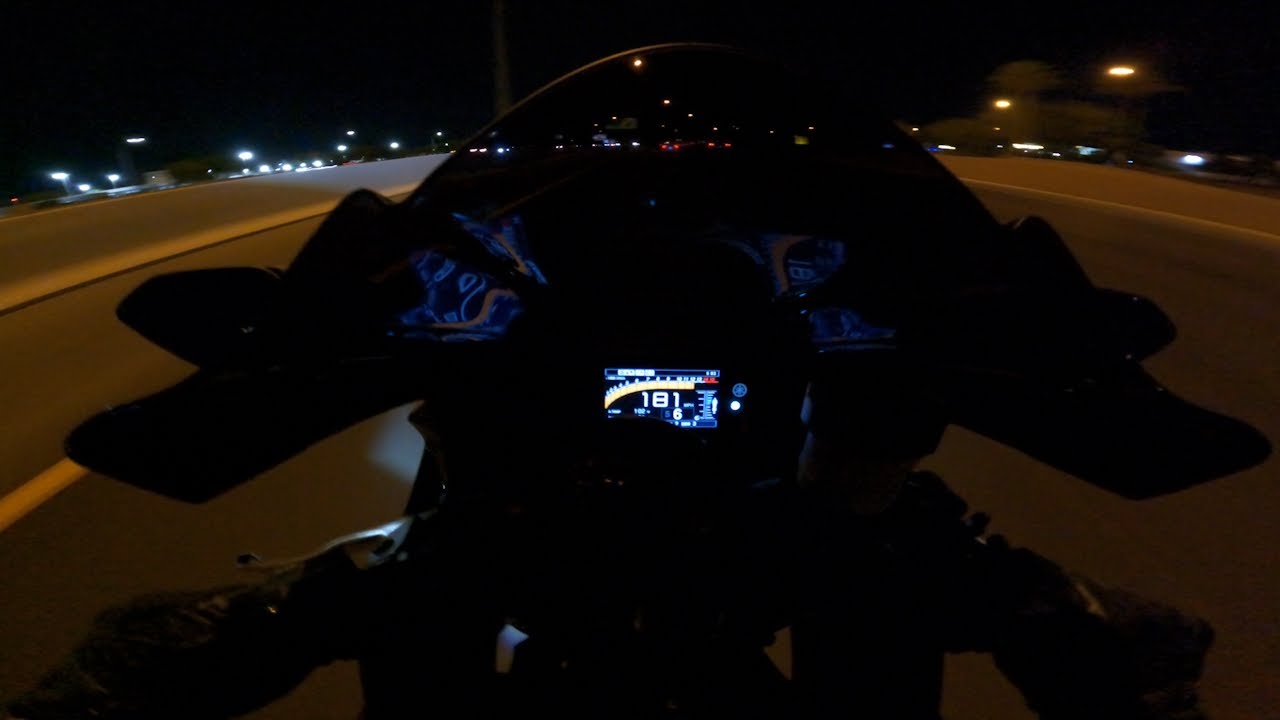YAMAHA R1 2024 NIGHT RIDE (SC PROJECTS)