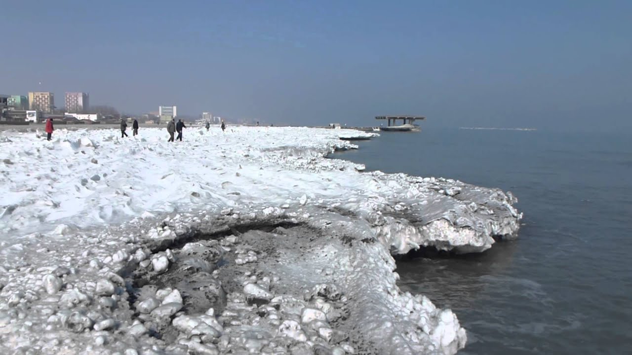 Marea Neagra inghetata - Mamaia, 19.02.2012