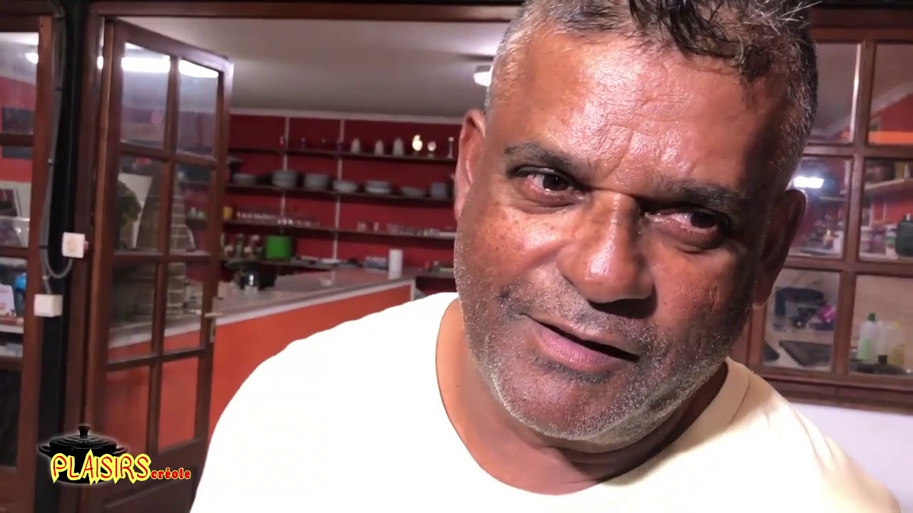 Préparation et dégustation du café de la réunion by Kanal Austral