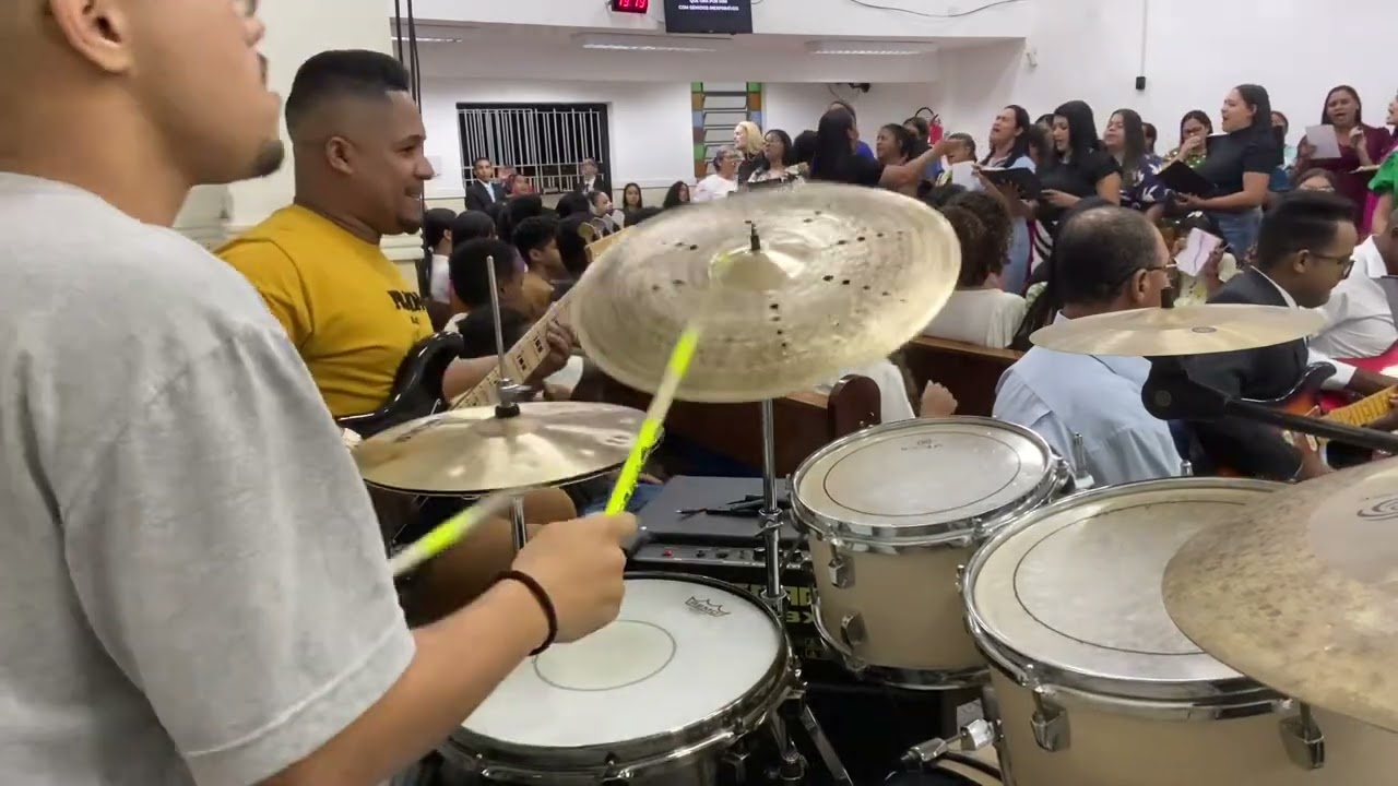 VOLTEI A POSTAR NO YOUTUBE 😱❤️ Amigo Espírito Santo - Drum Cover • Vinicius Oliveira