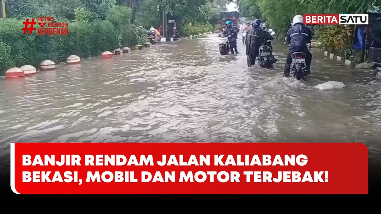 Banjir Rendam Jalan Kaliabang Bekasi, Mobil dan Motor Terjebak! #beritasatu