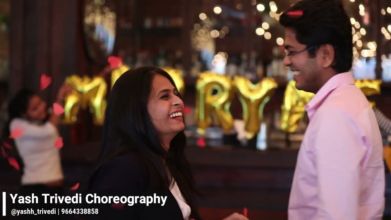 SHE PROPOSED on his Birthday | Yash Trivedi Choreography | Proposal Flash Mob | He Said Yes