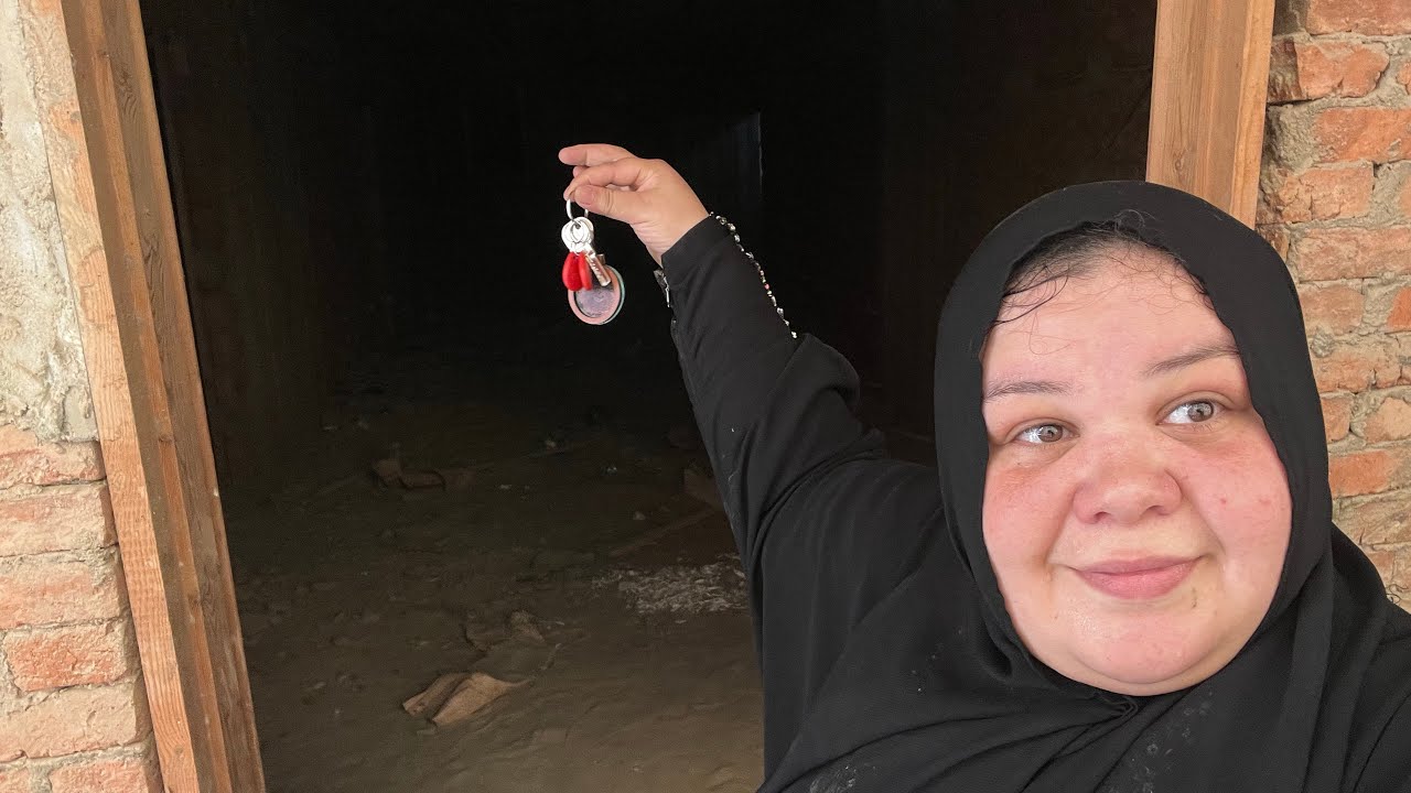 استحملت كتير شتيمه وقلت ادب علي شان اوصل لحلمي الحمد لله اتحقق وبقيت اغني ست علي اليوتيوب ومش هبص ور