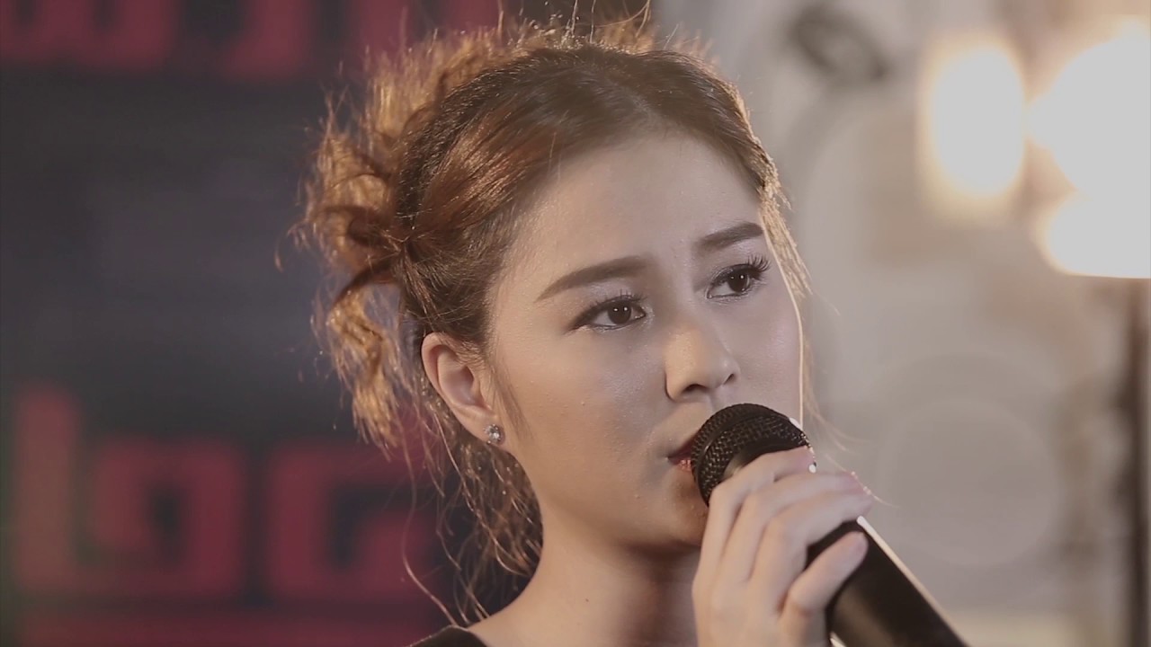 ไม่เสียใจที่ได้รัก - ตุ๊กตา จมาพร (Ost.From Bangkok to Mandalay)