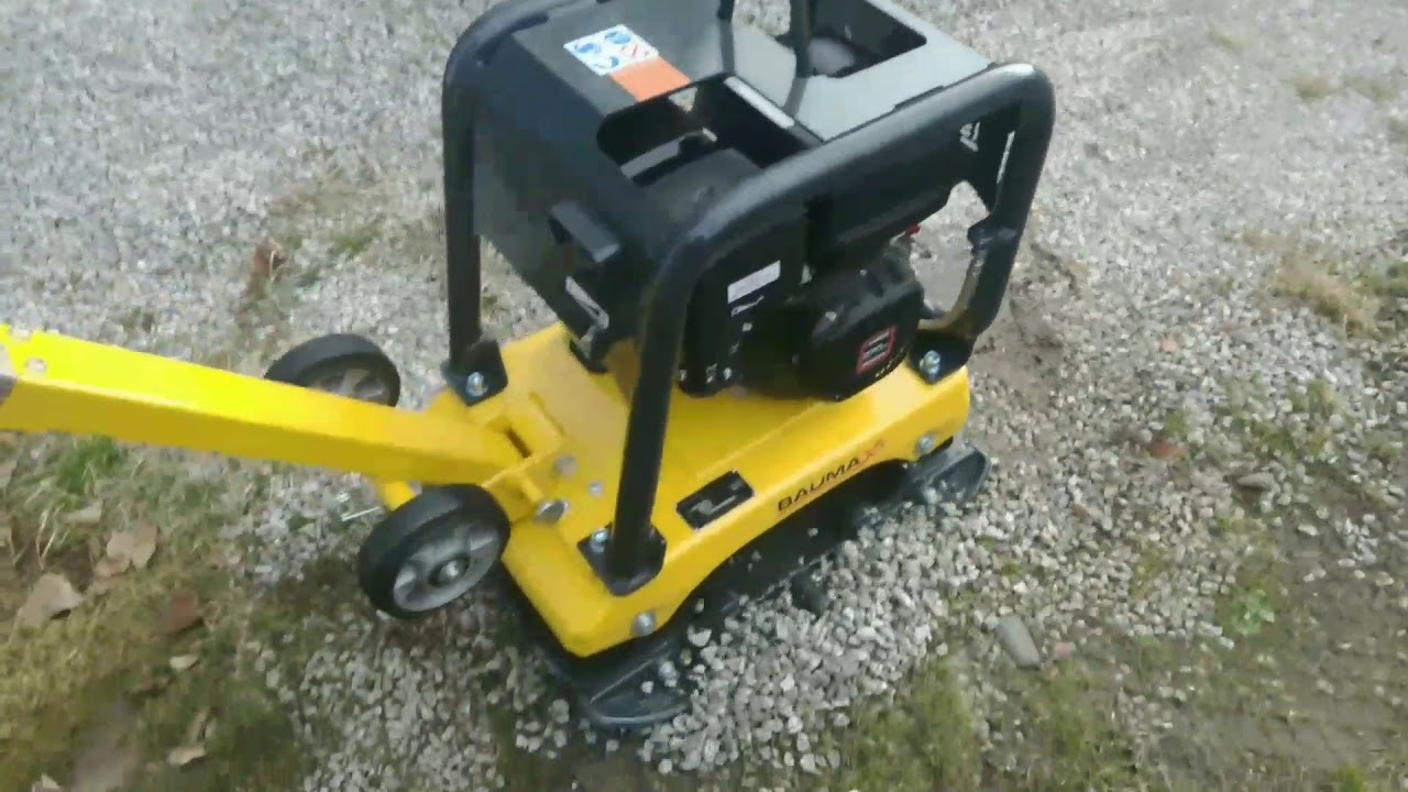 Baumax Rüttelplatte HVP 38/60/ Benziner.