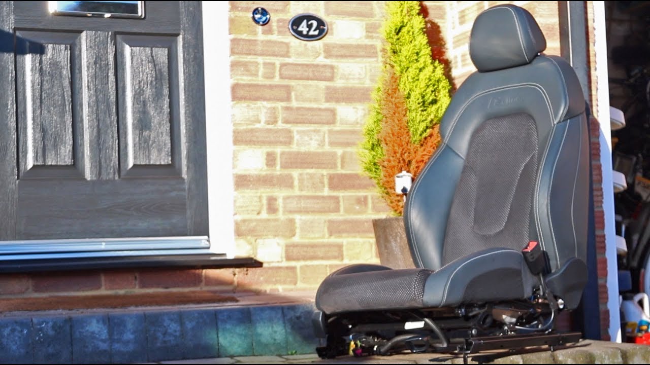 Audi TT Alcantara and Leather Clean