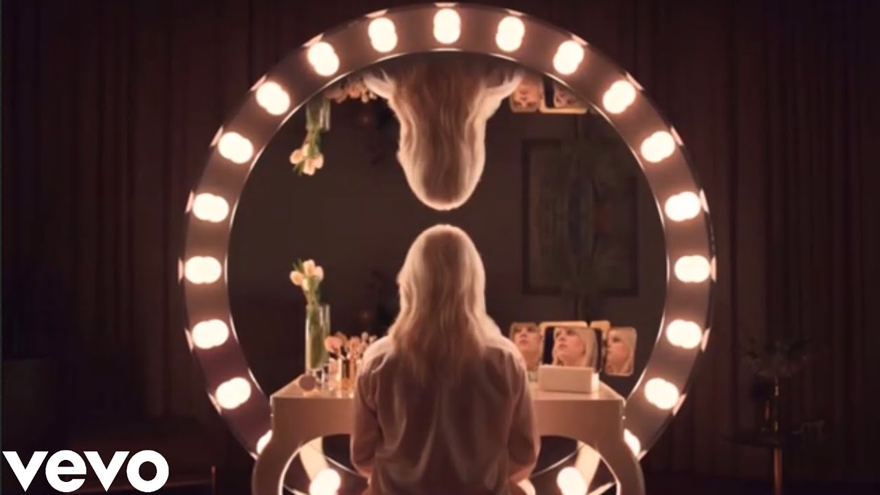 Billie Eilish - GOLDWING (Official Music Video)