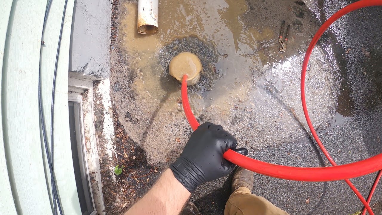 Видео о прочистке канализации — засорение канализации жиром — Drain Pros, выпуск 66