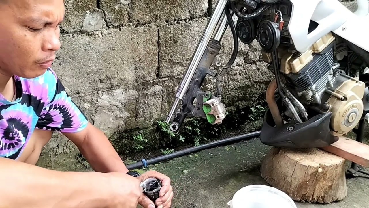 paano mag palet ng fork oil  seal raider 150 carb.full video