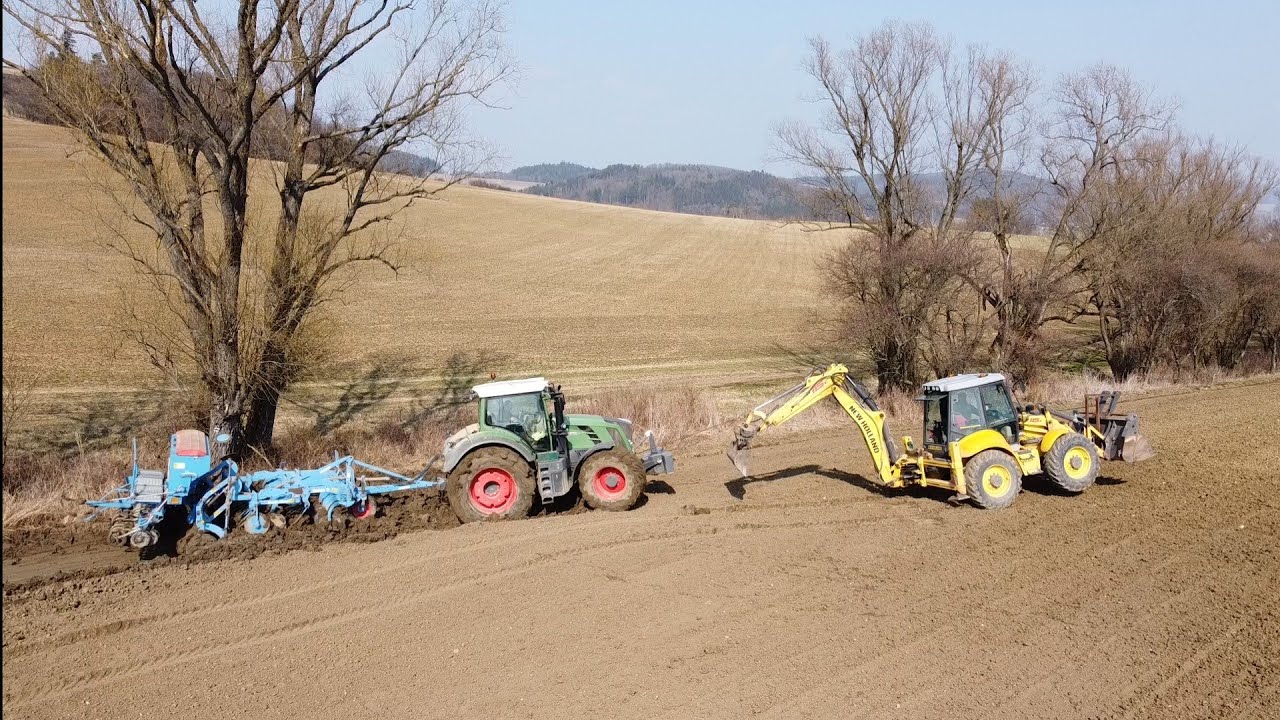 Fendt 826 vario/Lemken saphir7 [stuck in mud]