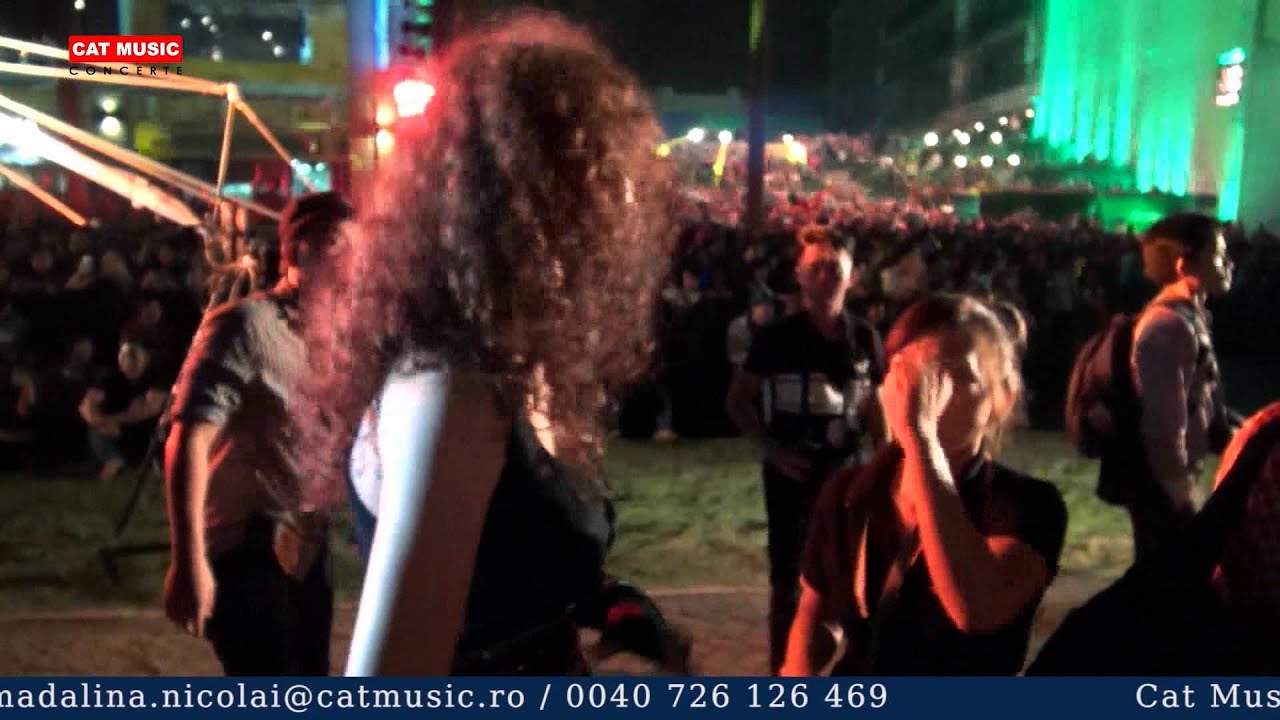 Andreea D Performing in Vietnam 2014