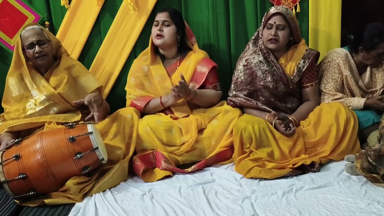 मजेदार बन्ना बन्नी गीत बन्नी सूटों में गर्मी लगे कब से खड़ा🥰🙏🏻🌹👌