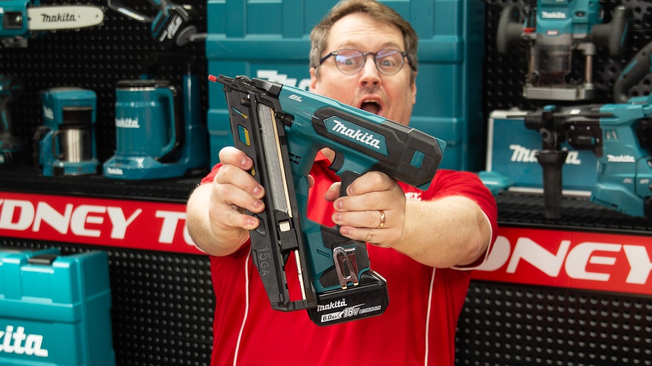 Угловой гвоздезабивной пистолет Makita 18V 15ga — DBN620