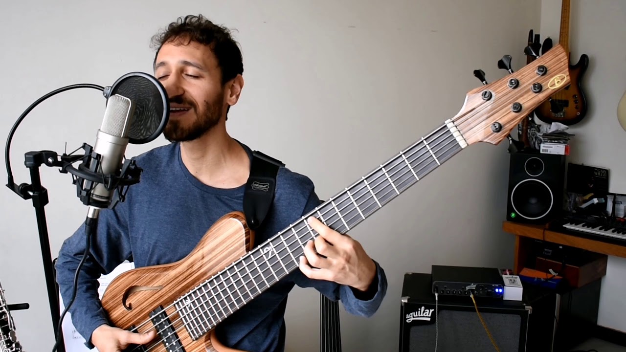 Mi breve pasar - Carnavalito cancion - Bajo, voz, clarinete bajo y cajón - Seba Tozzola