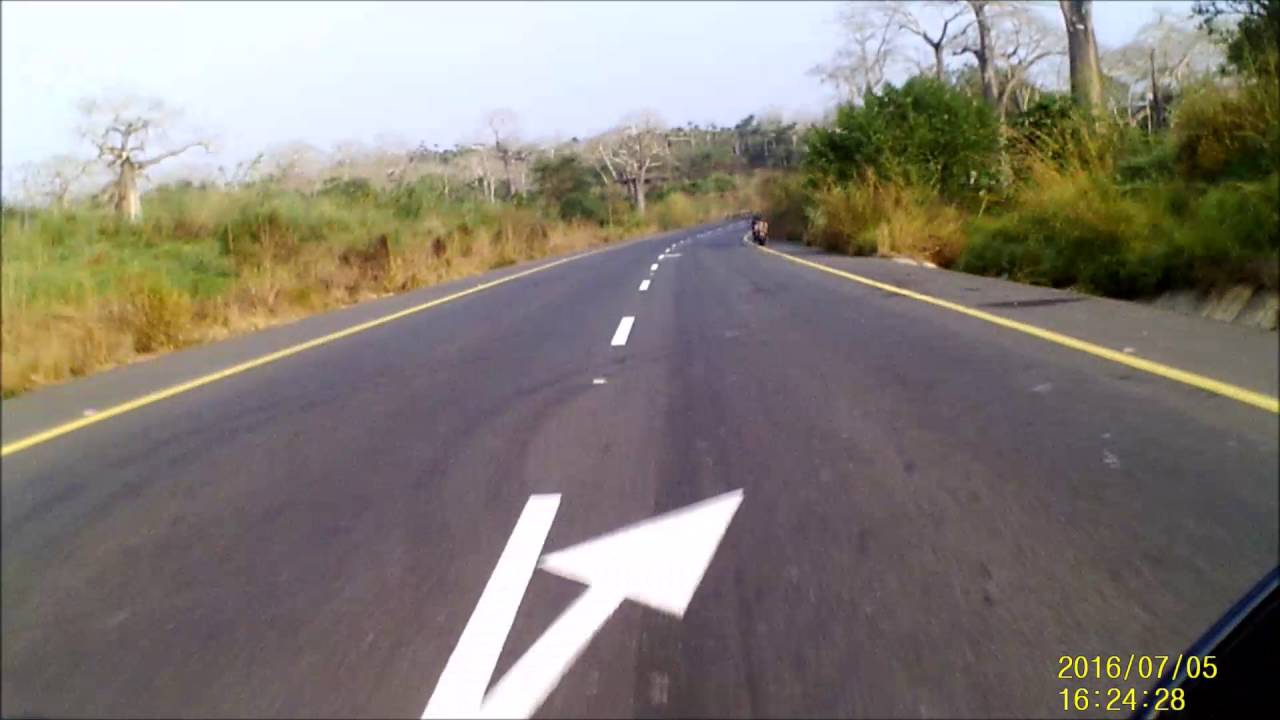 Avaliação KTM Duke 200 após 1000km entre Terra e Asfalto Angola   África