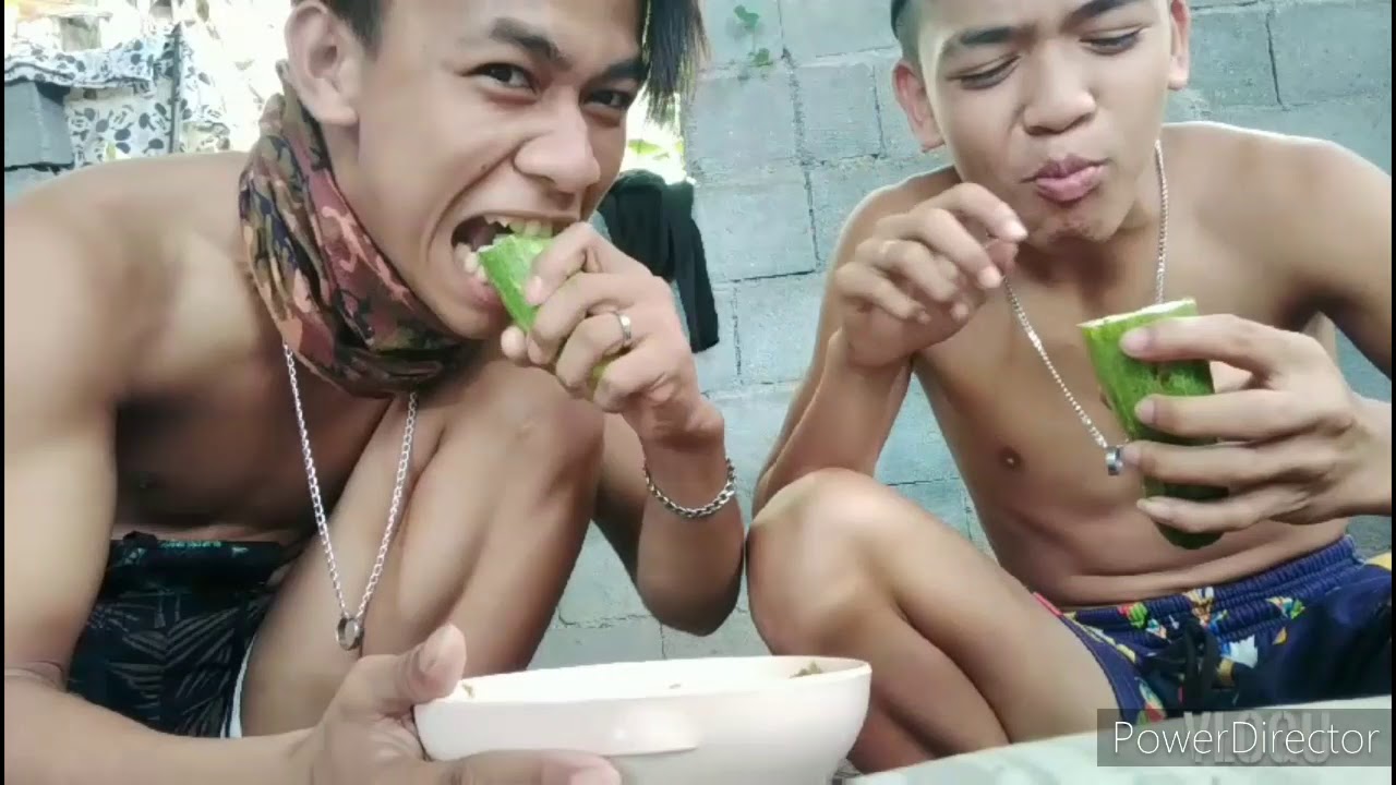 boy tapang.   ( boy tapang lng malakas ) 