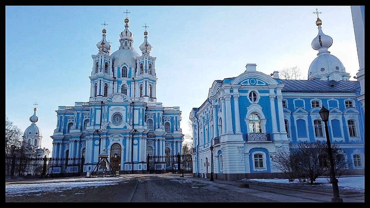 Внутри Смольного