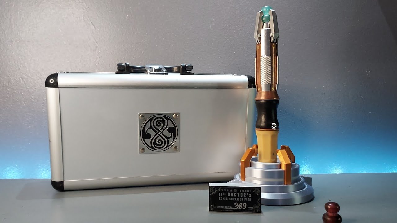 Celestial toystore 11th doctor sonic screwdriver prop replica review.