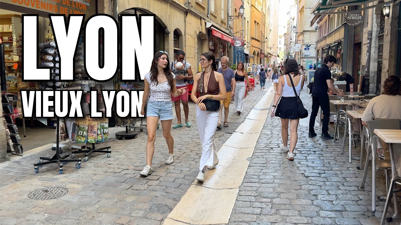 LYON - FRANCE Walking Tour [4K] - Walking Tour through the historic and breathtaking VIEUX LYON