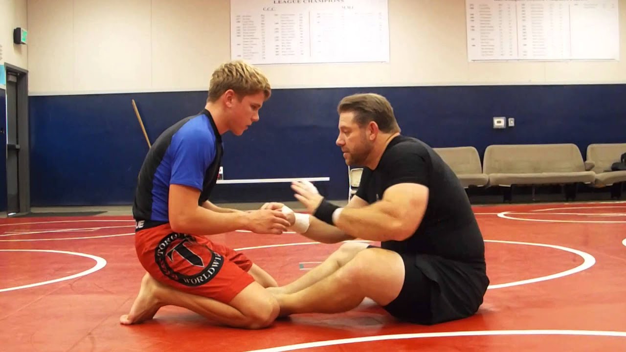 M.G.C. #358: 2-On-1 To Elbow Collar Hook Sweep