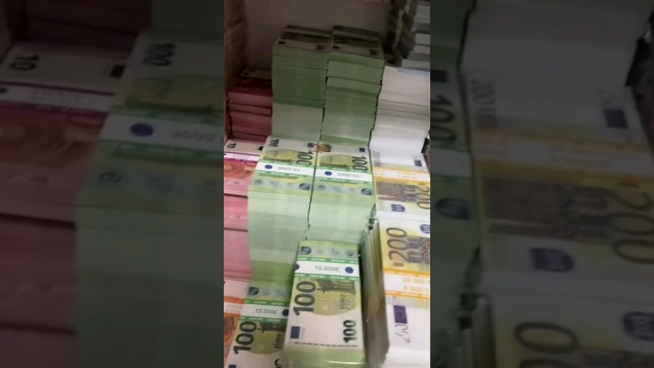 Real Money 💶 #millionaire #dollar #cash #euro
