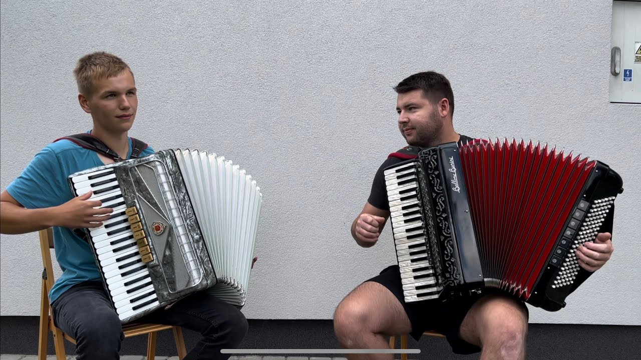 Już p&oacute;źno (Czerwone wino)- duet z Dominikiem 😊🪗