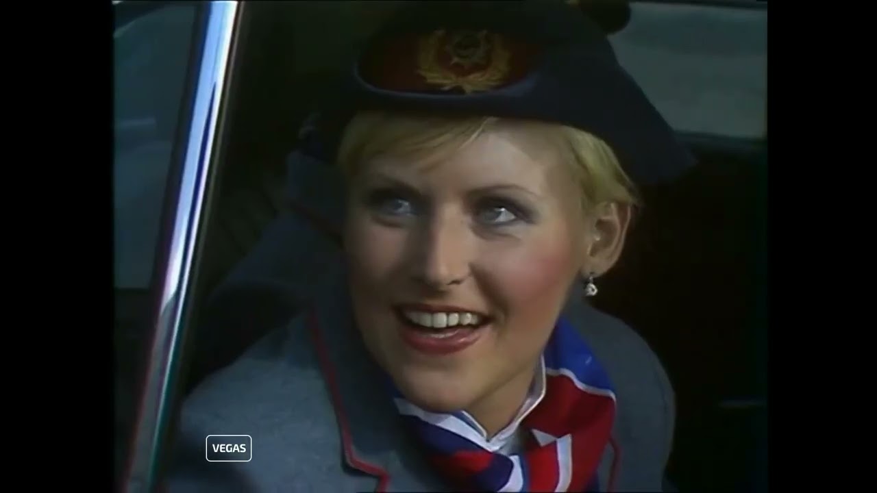 Auf Wiedersehen Pet, Series 1, Episode 7, Wayne teaches Barry the art of pulling, compilation.