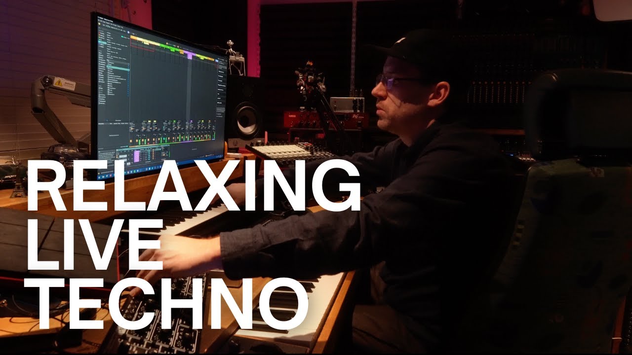 Relaxing Live Techno Jam | Minimal Chill Electronic Music Session