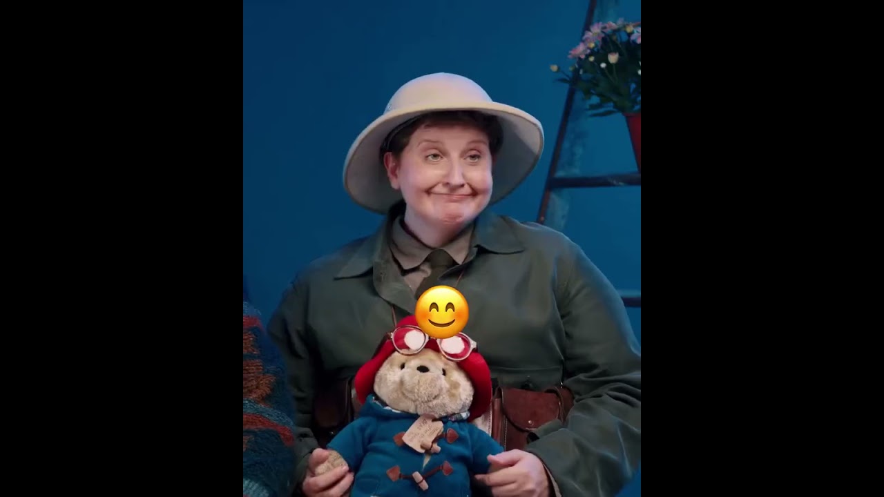 Describe #paddingtonthemusical in 3 Emojis? Easy - 🐻🎵💖