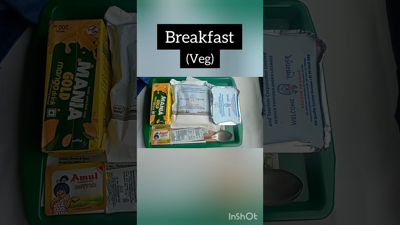 *Breakfast* 3rd AC Duronto Express #travel #food #train #breakfast #shorts